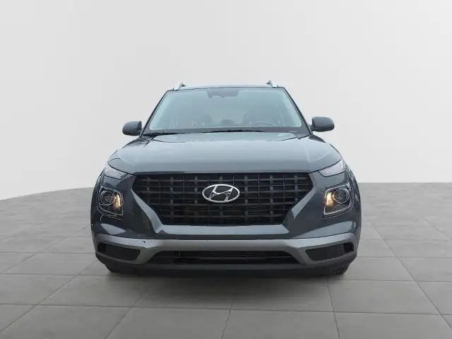 2025 Hyundai Venue Preferred Preferred | Heated Seats & Wheels - Photo 3
