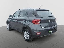 2025 Hyundai Venue Preferred Preferred | Heated Seats & Wheels - Photo 6