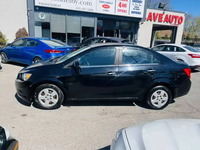 2012 CHEVROLET Sonic 2LT - Photo 5