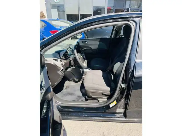 2012 CHEVROLET Sonic 2LT - Photo 14