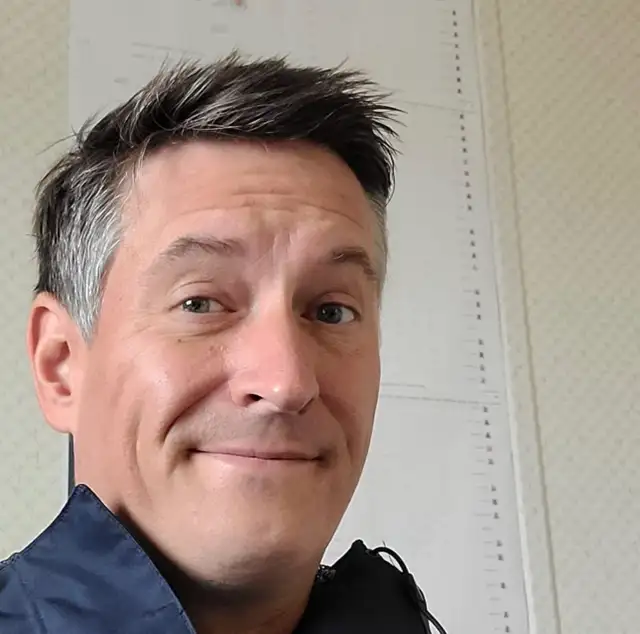 let’s meet - Photo 3