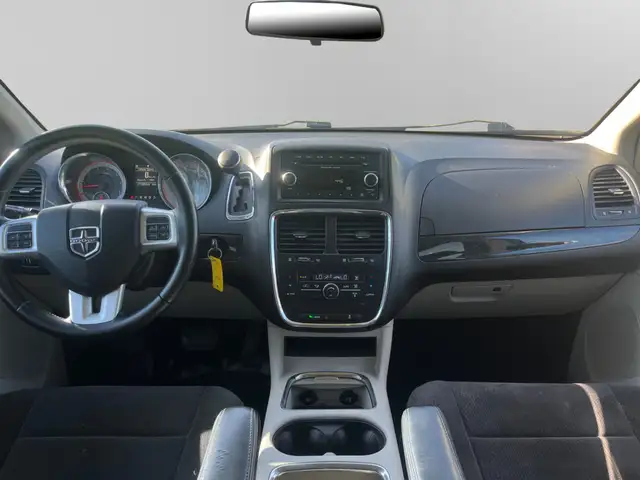 2014 Dodge Grand Caravan CREW | STOW N GO | POWER SEATS | HTD MI - Photo 11