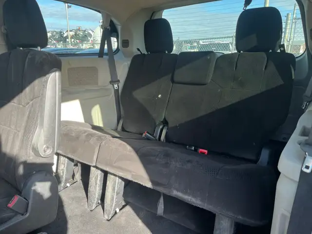 2014 Dodge Grand Caravan CREW | STOW N GO | POWER SEATS | HTD MI - Photo 15