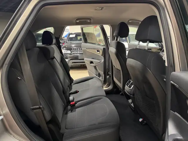 2018 Kia Sorento LX FWD ONLY 65,759KM - BLUETOOTH - BACKUP CAM - Photo 13