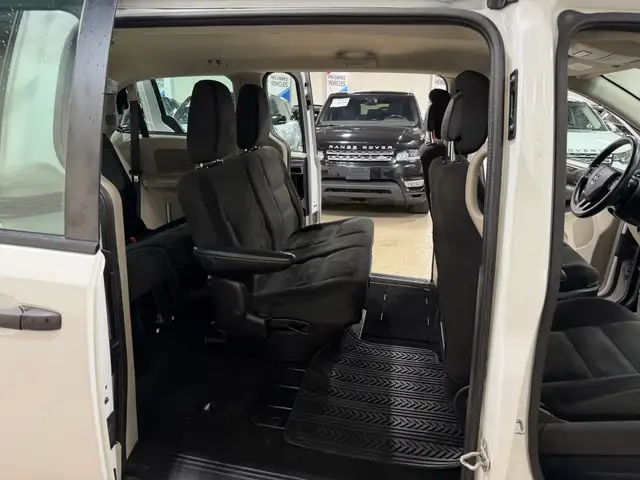 2020 Dodge Grand Caravan SE 2WD - BACKUP CAMERA - BLUETOOTH - 7 - Photo 11