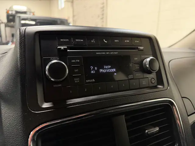 2020 Dodge Grand Caravan SE 2WD - BACKUP CAMERA - BLUETOOTH - 7 - Photo 17