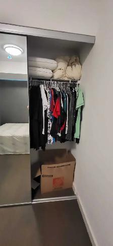 Room for rent private bath Church and Wellesley $1495 - Photo 2