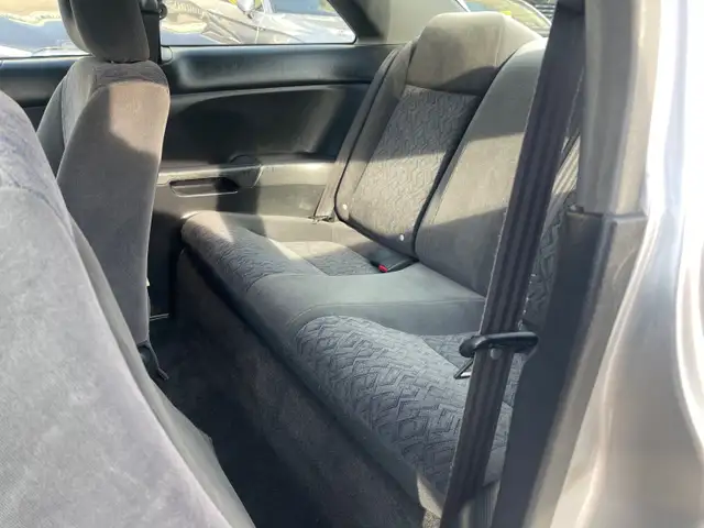 2001 Honda Civic LX AS-IS! - Photo 9