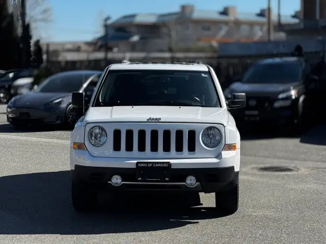 2016 JEEP PATRIOT - Photo 2