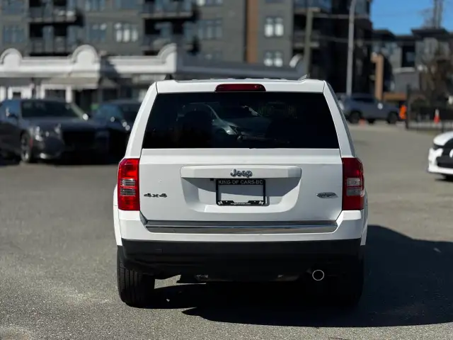 2016 JEEP PATRIOT - Photo 5