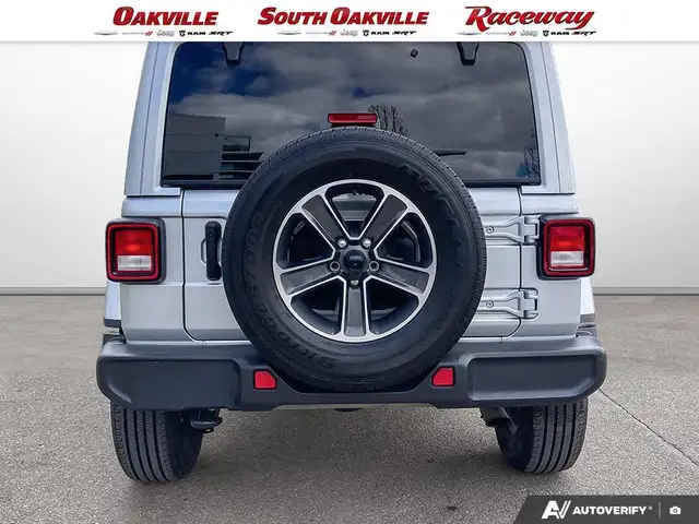 2023 Jeep Wrangler 4DR SAHARA | ALPINE AUDIO | GPS NAVI | HARDTO - Photo 5