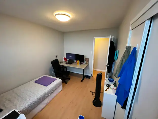 2 Bedroom available in 3BHK appartment - Photo 3