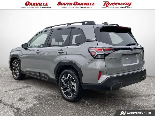 2025 Subaru Forester LIMITED | CLEAN CARFAX | GPS NAVI | PANO RO - Photo 4