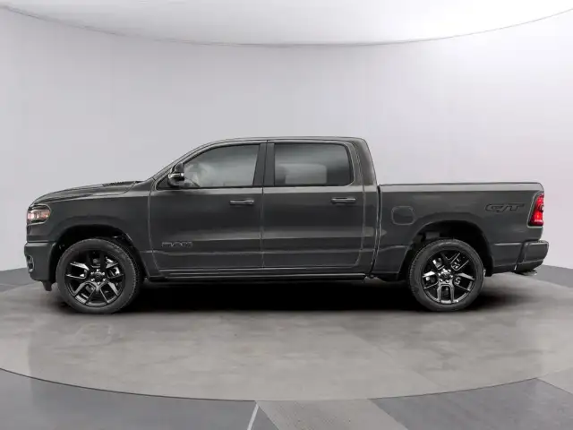 2026 Ram 1500 - Photo 2