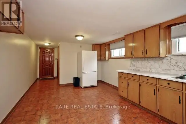 2 Bedroom Basement Apartment located near Keele/Sheppard