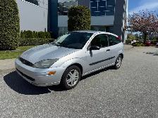 2004 Ford Focus 3dr Cpe ZX3 Base