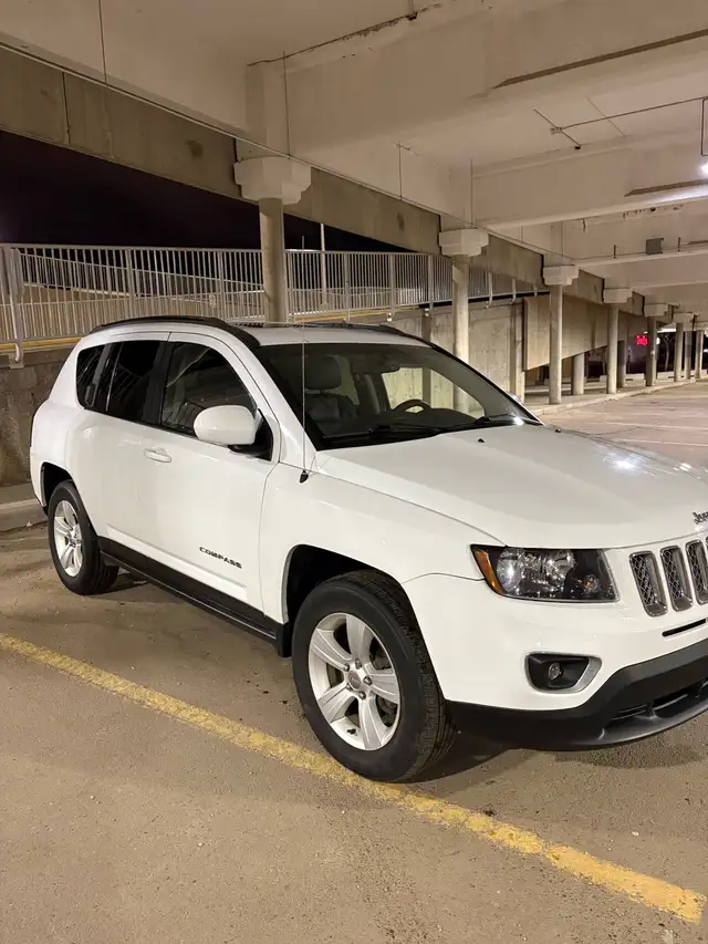 2015 Jeep Compass Sport High Altitude(245,700K)$3900 - Photo 5