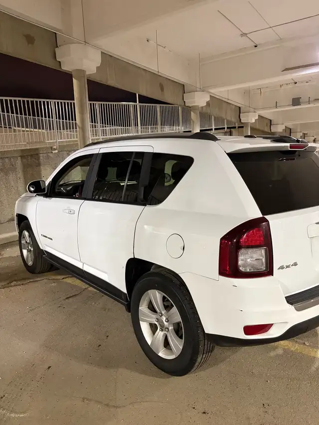 2015 Jeep Compass Sport High Altitude(245,700K)$3900 - Photo 7