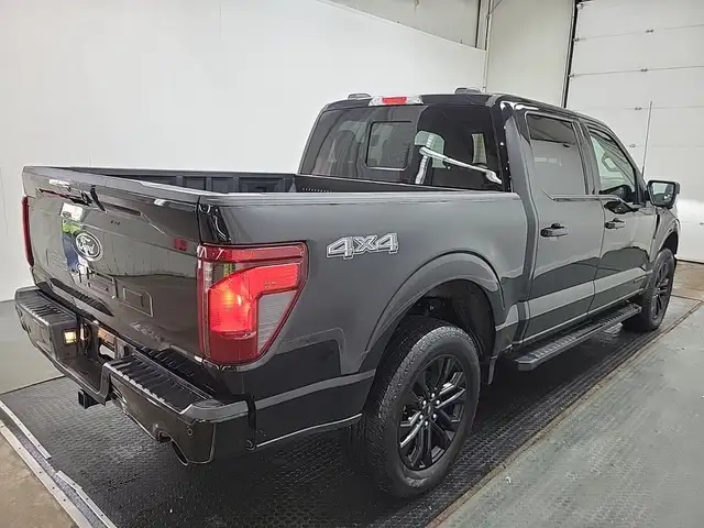 2024 Ford F-150 XLT 302A BLACK EDITION POWERBOOST 7.2KW - Photo 4
