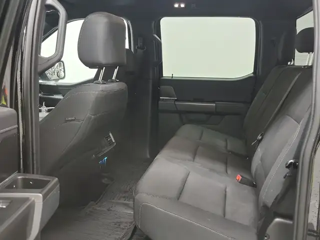 2024 Ford F-150 XLT 302A BLACK EDITION POWERBOOST 7.2KW - Photo 8