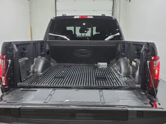 2024 Ford F-150 XLT 302A BLACK EDITION POWERBOOST 7.2KW - Photo 9