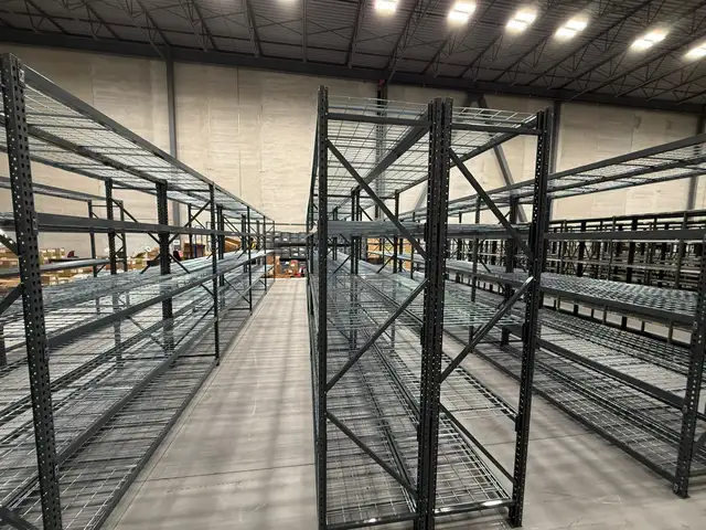 Steel Shelving - Photo 3