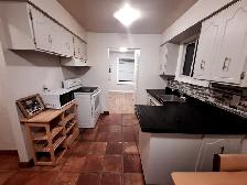 One Room for rent in Waterloo (Nothing Included, Girl Only) - Photo 6