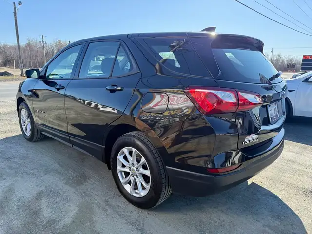 2019 Chevrolet Equinox AWD! CLEAN CARFAX! NEW MVI! NEW TIRES! AU - Photo 5