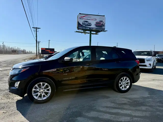 2019 Chevrolet Equinox AWD! CLEAN CARFAX! NEW MVI! NEW TIRES! AU - Photo 6