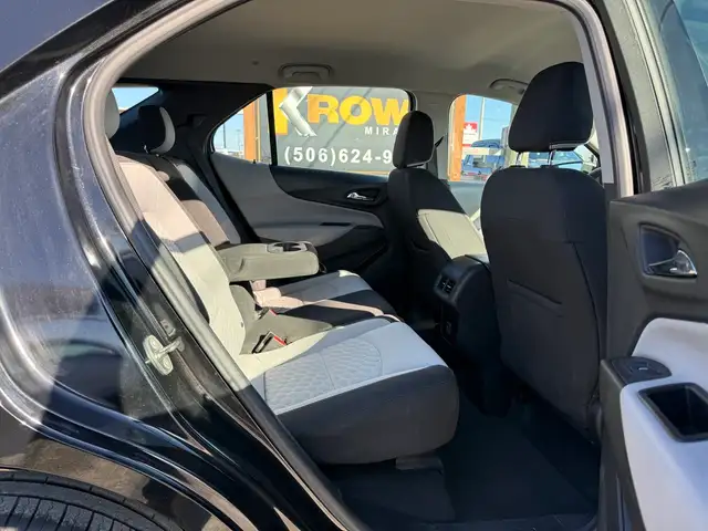 2019 Chevrolet Equinox AWD! CLEAN CARFAX! NEW MVI! NEW TIRES! AU - Photo 20