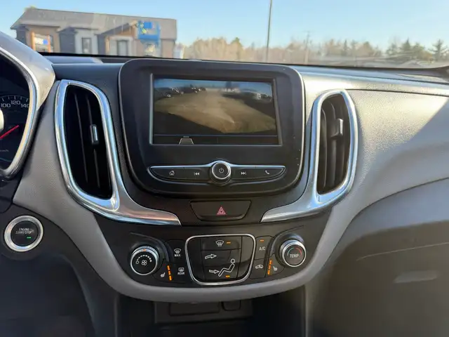 2019 Chevrolet Equinox AWD! CLEAN CARFAX! NEW MVI! NEW TIRES! AU - Photo 29
