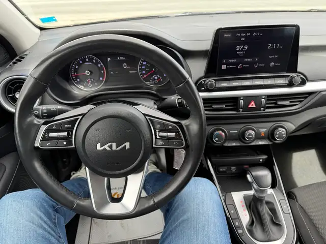 2024 Kia Forte EX  IVT CERTIFIED! - Photo 21