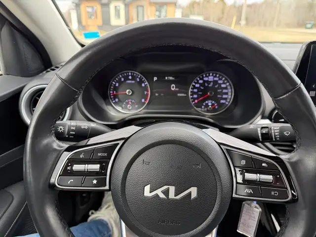 2024 Kia Forte EX  IVT CERTIFIED! - Photo 24