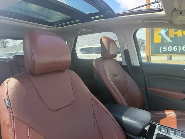 2019 Ford Edge Titanium AWD CERTIFIED! - Photo 14