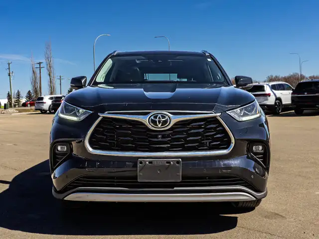 2022 Toyota Highlander Limited - Photo 3