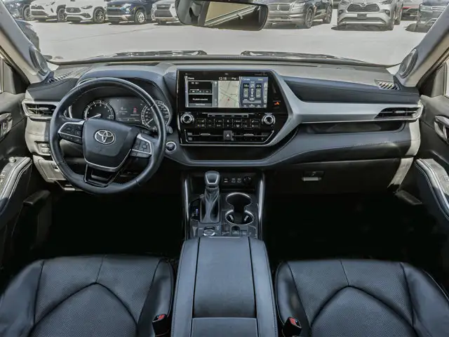 2022 Toyota Highlander Limited - Photo 5