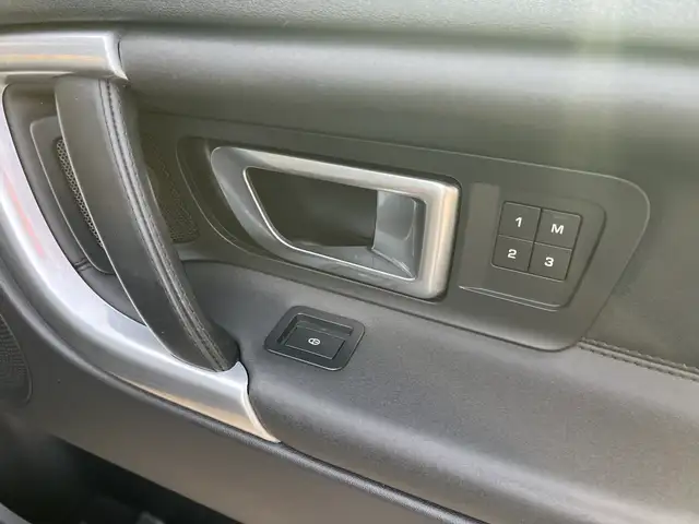 2016 Land Rover Discovery Sport HSE AWD/ Pano Roof/ Navi/ Certif - Photo 16