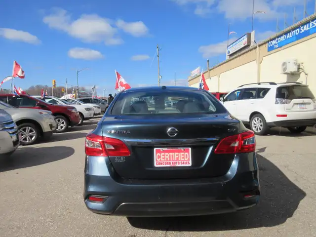 2018 Nissan Sentra S - Photo 8