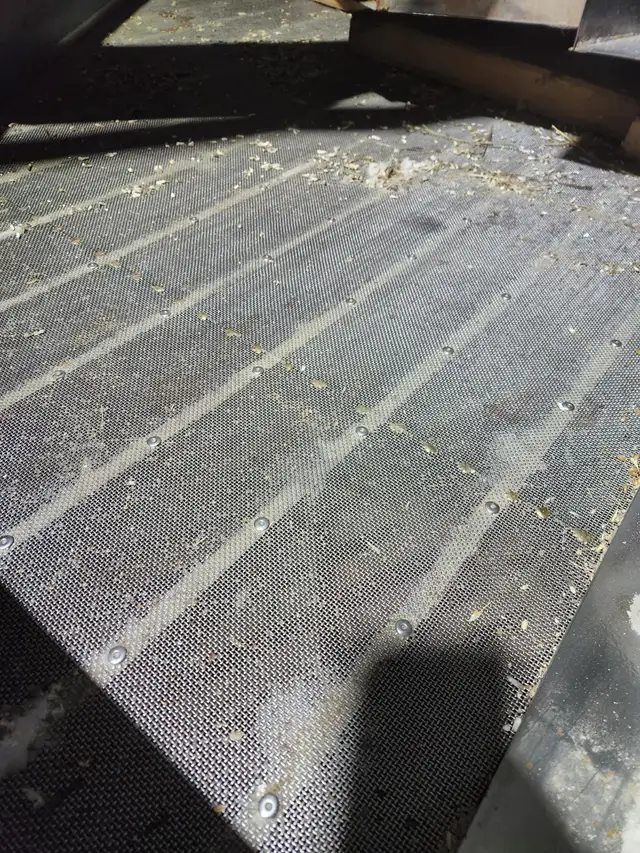 Gravity Table - Photo 8