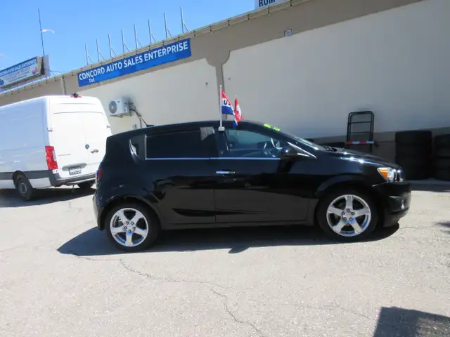 2012 Chevrolet Sonic LT - Photo 5