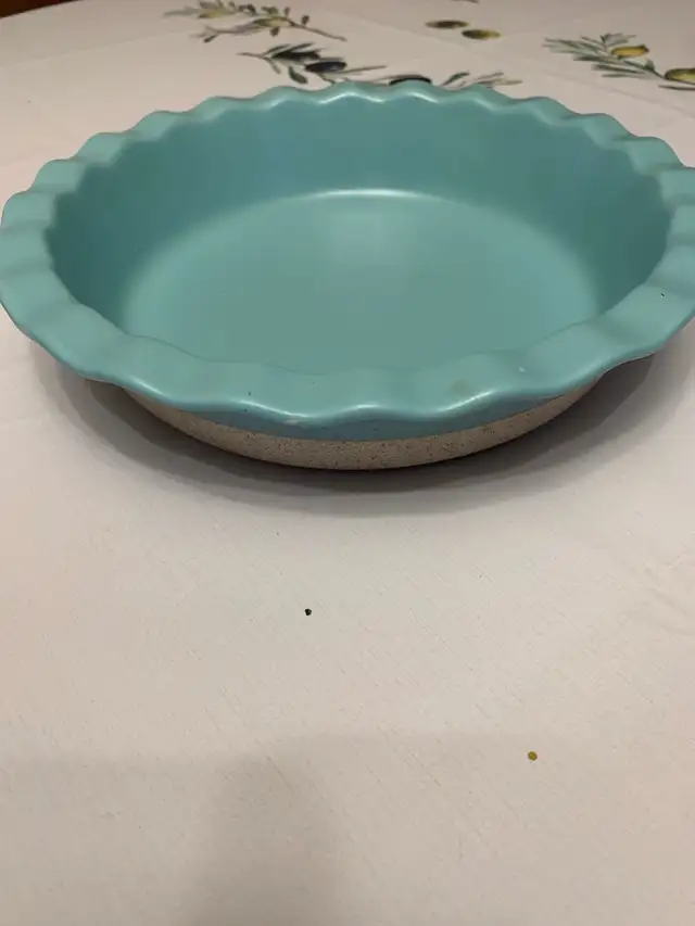 NEW. Farmhouse shallow baker. - Photo 2