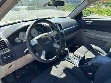 2005 Chrysler 300 RWD - Photo 7