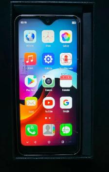 XS 18 pro max new mini phone 120$ 2750 mah battery