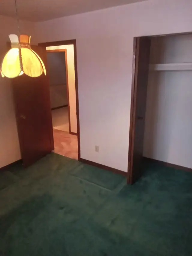 3   1 Private Rooms Available in South Walkerville Windsor - Photo 4