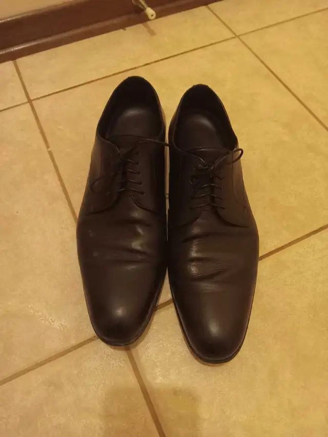 Hugo Boss Dress Shoes Perfect Condition Size 12