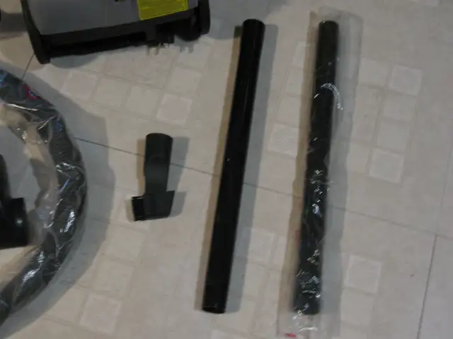 SHARK Quick Clean Canister Vacuum Cleaner, LIKE NEW - Photo 7