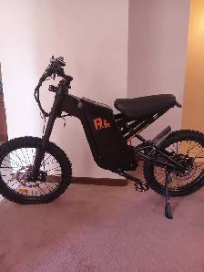 R8 Electric Dirt Bike Perfect Condition 56km/Hr Speed