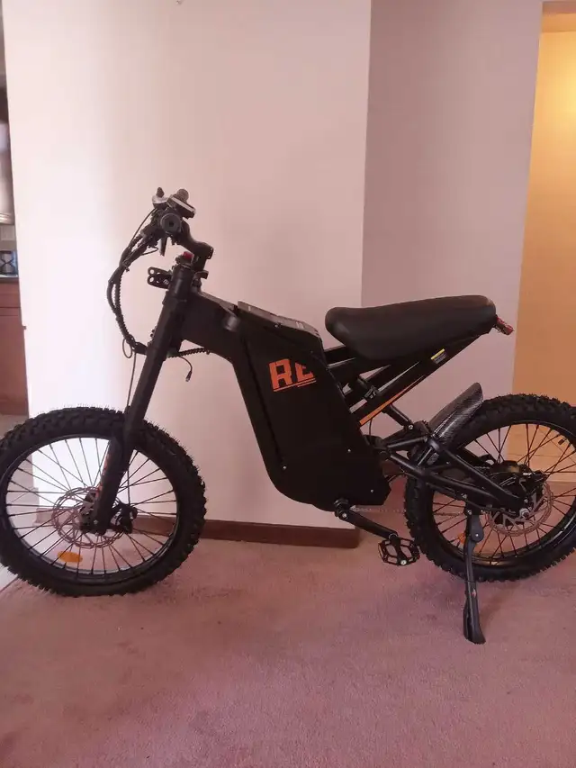 R8 Electric Dirt Bike Perfect Condition 56km/Hr Speed - Photo 2