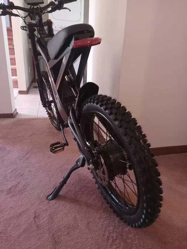 R8 Electric Dirt Bike Perfect Condition 56km/Hr Speed - Photo 4