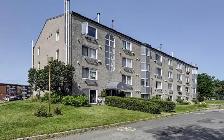 apparemment 2 et demis charlesbourg